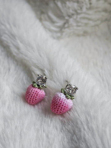 Orecchini  a forma di fragola rosa