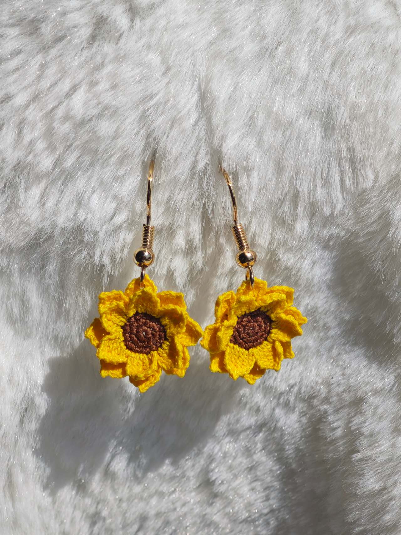Orecchini Artigianali a Piccolo Girasole